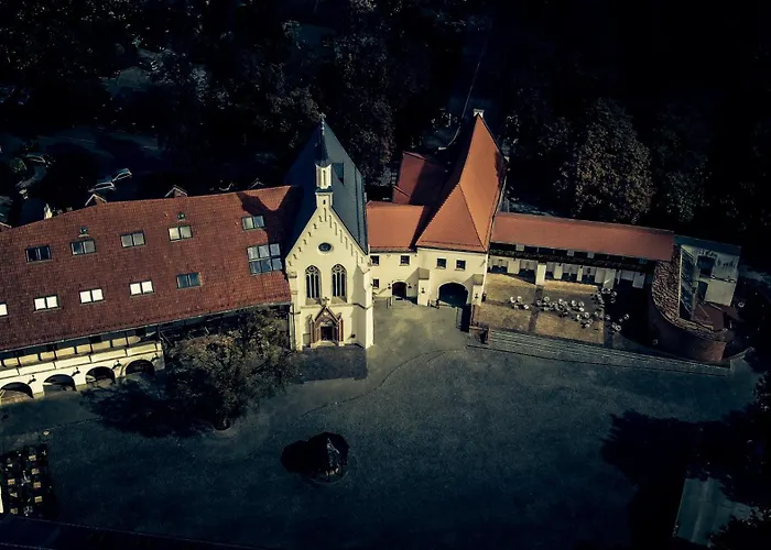 아파트호텔 Zamek Piastowski W Raciborzu 3*