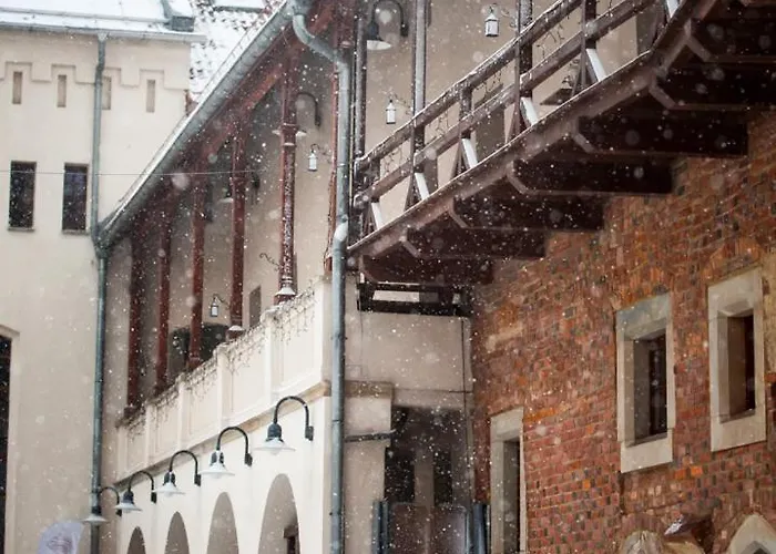 Zamek Piastowski W Raciborzu 아파트호텔 라시보르츠