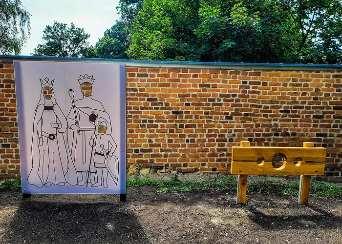 아파트호텔 Zamek Piastowski W Raciborzu 3*